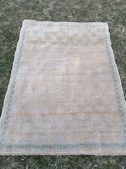 Turkısh neatural muted rug, vıntage wool rug 4'2x6'4 oushak hand made rug