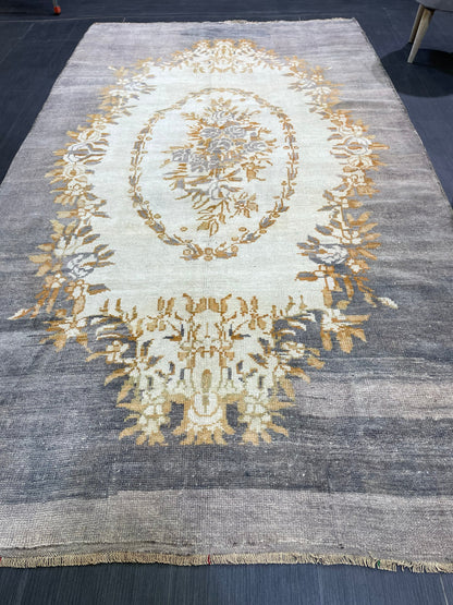 Vintage Rug, Persian 4.9 x 8.7 Rug, All Wool Hand Knotted Rug, HANDMADE Rug, Vintage Turkish Rug, Oushak Rug, Grey Wool Rug