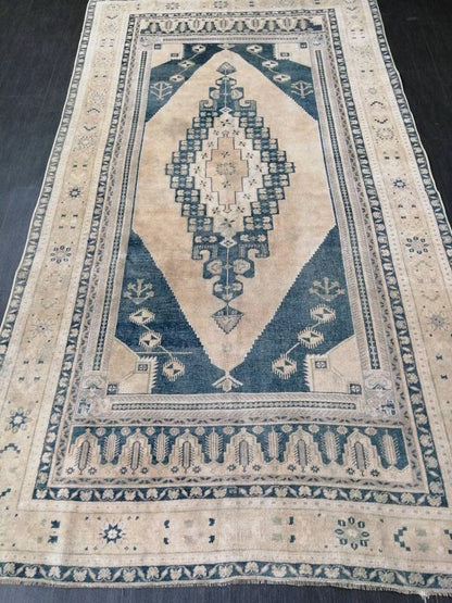 OUSHAK RUG 9.5 x 5.2 TURKISH Oushak Rug  Vintage Oushak Rug Muted Vintage Oriental Rug Wool Oushak Rug Hand Made Rug Vintage Persian Rug