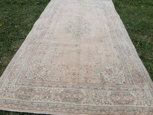 Vıntage rug, turkısh rug, muted vıntage rug, oushak rug, kıtchen rug, area rug 5x9'4