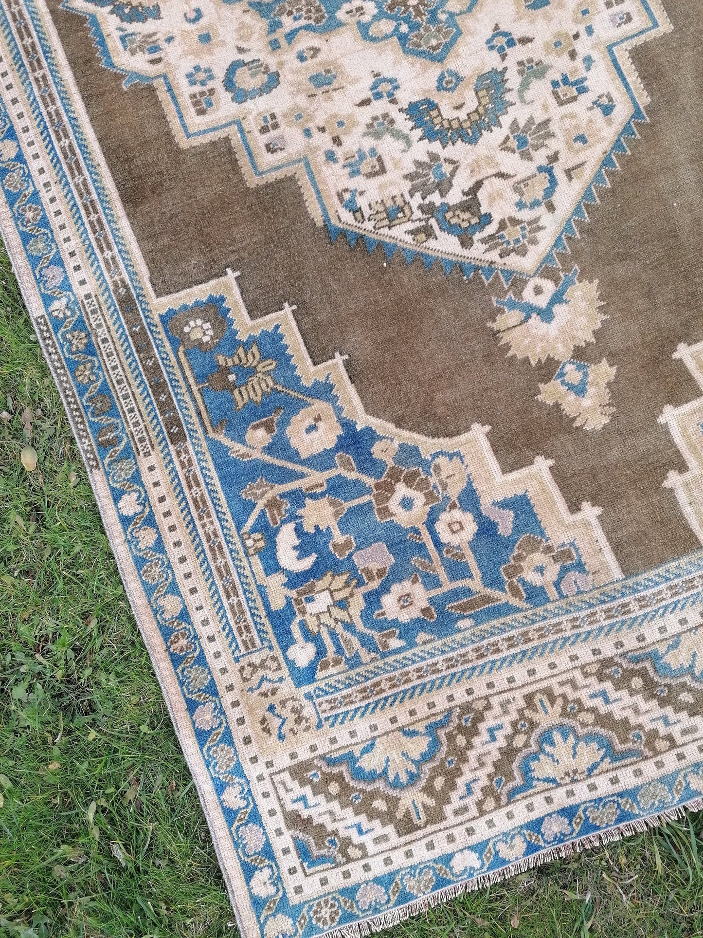 Vintage turkish rug 8'8x4'9 blue anatolian wool rug, are oushak rug, kitchen rug,room rug, unique hand made bohemian rug