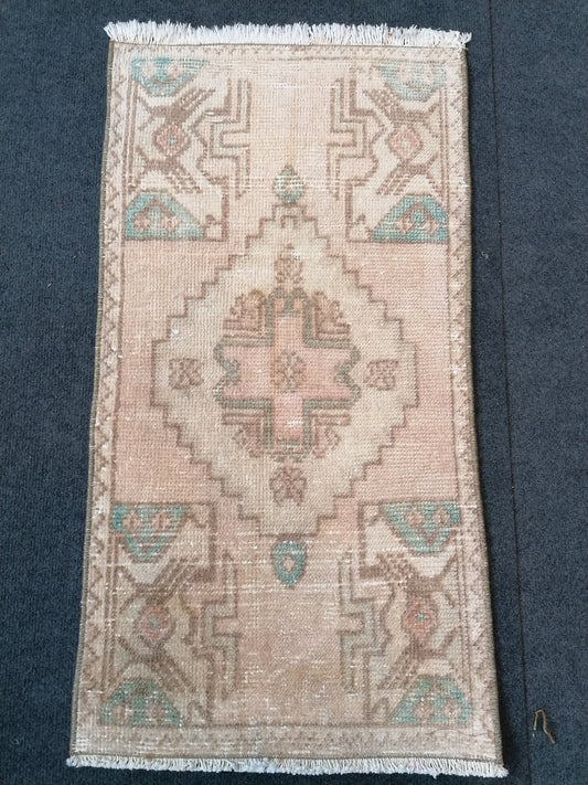 Turkish small rug vintage rug vintage oushak rug,unique hand made rug,kitchen rug,bohemian rug,traditional turkish decor 2'9,1'6 feet