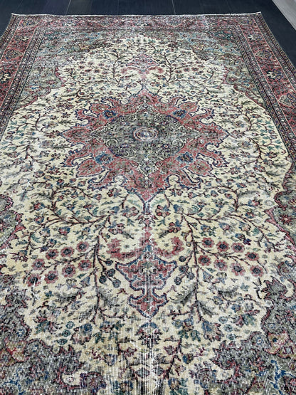 Vintage Rug, Persian Rug, Handmade Rug Muted Vintage 7 x 10.5 Rug, Hand Knotted Rug, Turkish Oushak Rug, Vintage Wool Turkish Rug