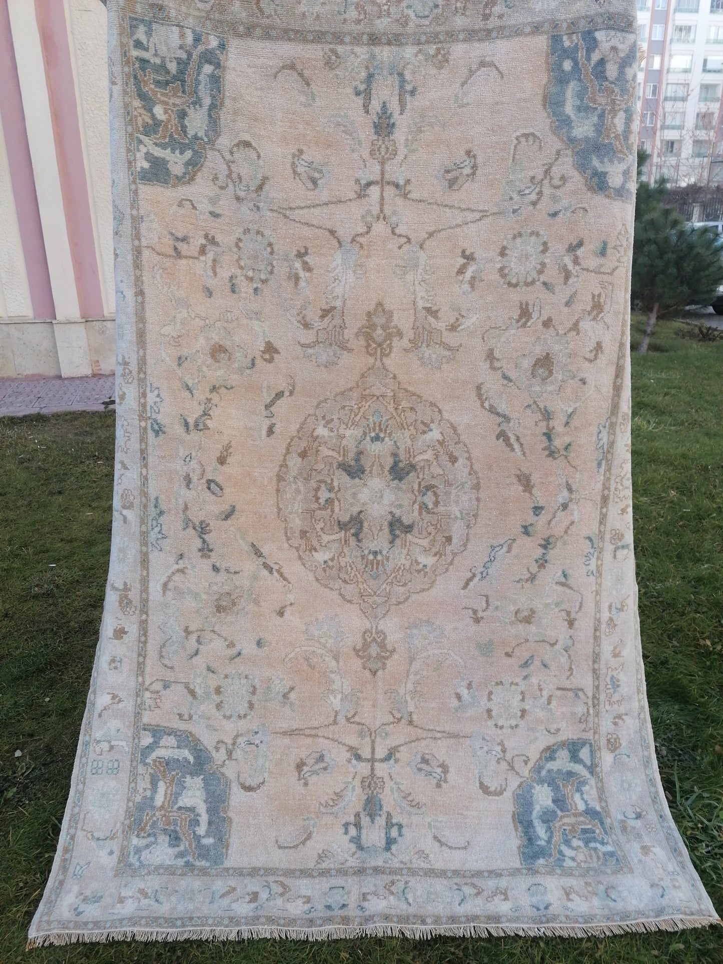 Muted turkish rug 8'2x5'4 pastel turkish rug, vintage turkish rug, oushak vintage rug, vintage anatolian hand made rug