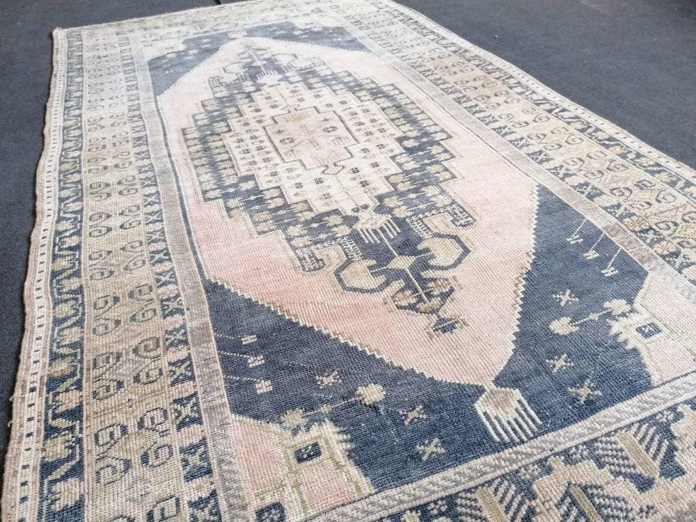 Oushak turkish wool rug 4'1x7'10 turkish handmade rug, vintage rug,kitchen rug, living room rug, bohemian rug