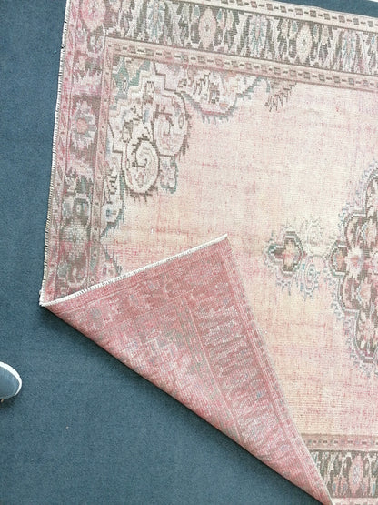 6x8'6 large oushak rug, distressed wool rug, rustic turkish handmade rug, living room rug, hand knotted rug.