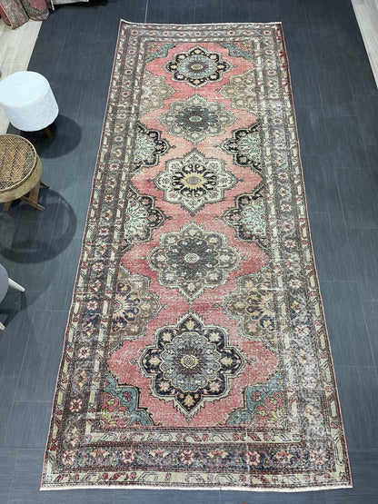 Vintage Runner Rug, Turkish 4.8 x 11.8 Runner Rug, Varigated Red Vintage Runner Rug Hallway Runner Rug Kitchen Runner Rug Wool Runner