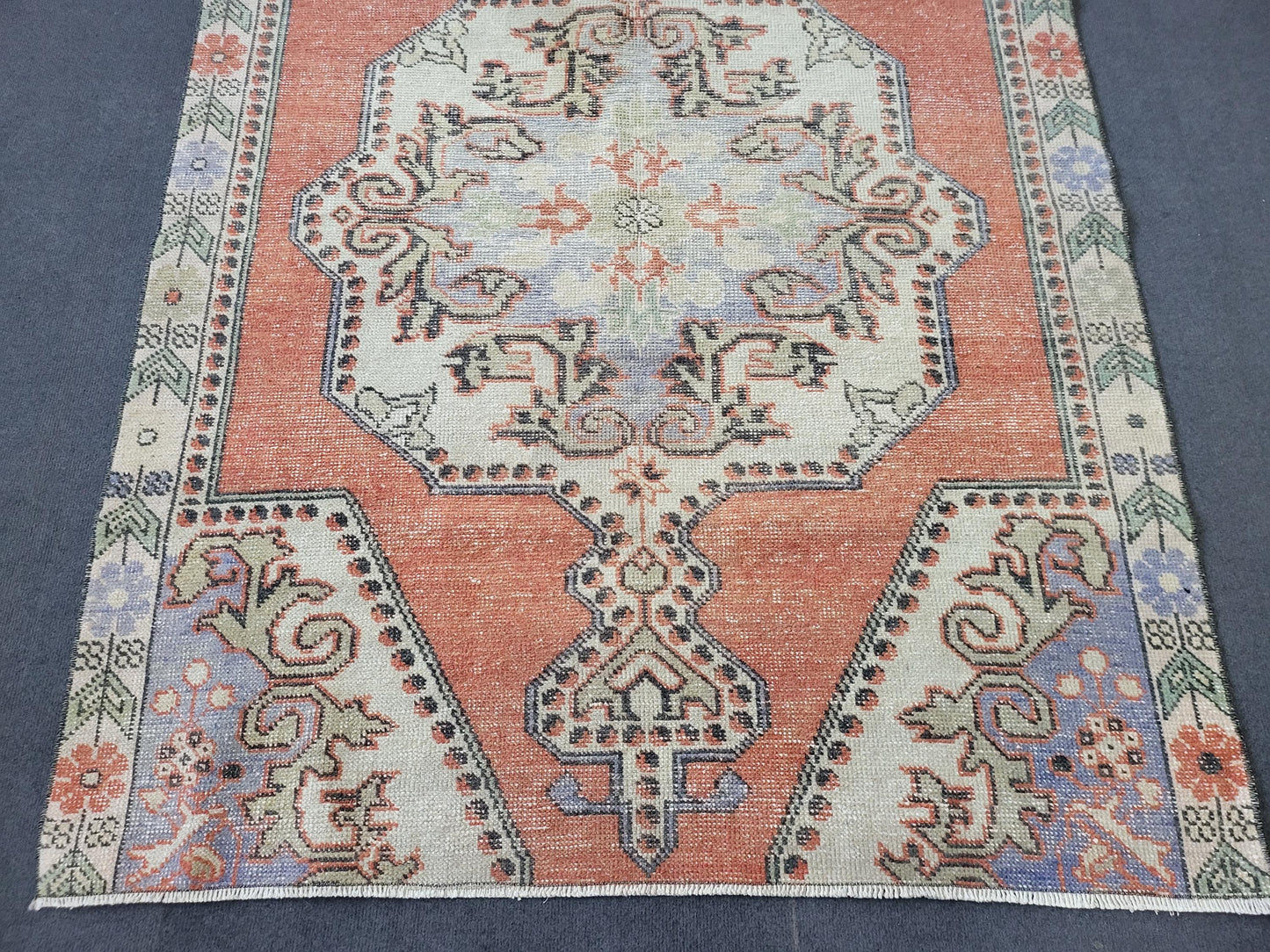 Distressed Wool Rugs, 4.3 x 5.8 Vintage Handmade Rug, Oushak Rug, Turkish Rug, Farmhouse Rug, Vintage Rug, Wool rug Oriental Rug