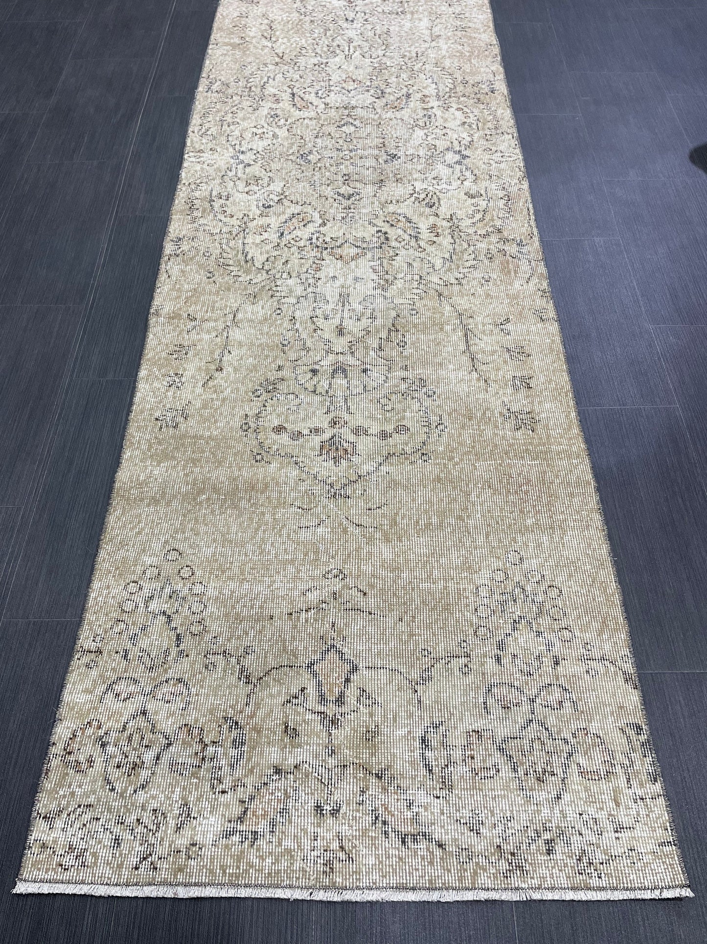 Oushak Runner Rug 2.7 x 10.2 Muted Turkish Runner Rug Vintage Neutral Runner Rug Hallway Natural Runner Rug Kitchen Runner Rug Wool Runner