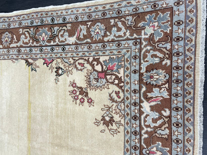 VINTAGE RUG TURKISH Rug Wool 5 x 9.4 Rug Vintage Oushak Rug Handmade Rug Hand Knotted Rug