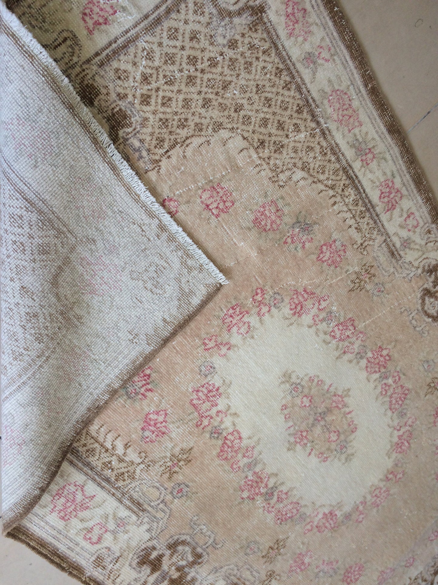 Vintage Rugs, Eclectic Rug, Shabbychic Rug, Rustic Rug, Vintage Rug Runner, Vintage Turkish Rug, Farmhouse Rug, Vintage Rug,Vintage 7x4 rugs