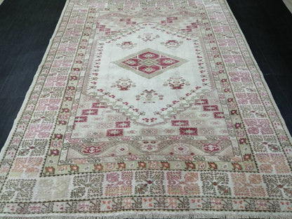 WOOL RUG Turkish Area Rug 5.3 x 7 Pink Vintage Rug Fan Hand Made Cute Oushak Rug Persian Muted Rug Earth Tones Rug Wool Pile Rug Rustic Rug