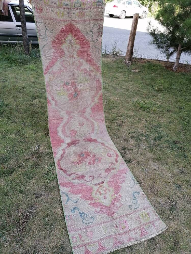Vintage turkish runner, runner rug,hallway runner 2'7x10'1 vintage runner rug turkish hand made wool rug, kitchen rug, oushak rug