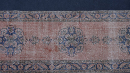 Runner rug, distressed vintage rug, hallway runner rug 141x34 inches