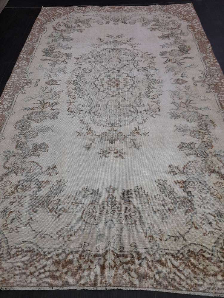 MUTED TURKISH RUG 6.4 x 10.3 Oushak Rug Vintage Oushak Rug Vintage  Rug Wool Rug Hand Made Rug Vintage Persian Rug Vintage Oriental Rug