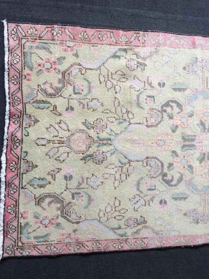 Vintage Turkish Rugs, Bathroom Rug, Living Room Rug, Vanity Rug, Vintage Oushak Rug, Handmade Rug, Natural Wool Rug, Hand Knotted Rug