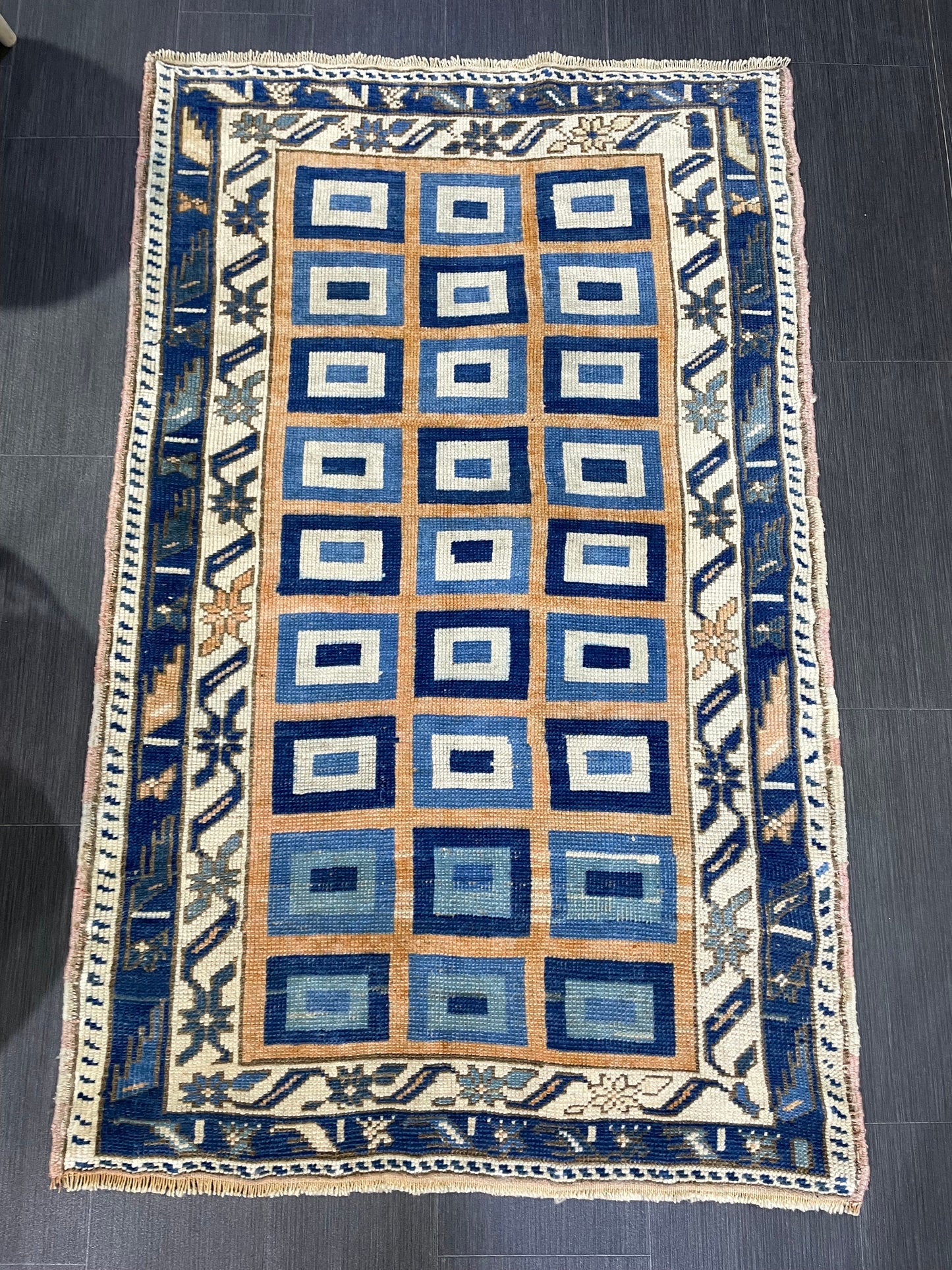 Antique Rug, TURKISH RUG, VINTAGE Rug, Living Room 3.3 x 5.2 Rug, Oushak Rug, Handmade Rug, Earth Tones rug, Persian Rug, farmhouse rug