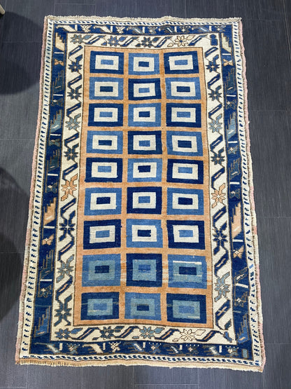 Antique Rug, TURKISH RUG, VINTAGE Rug, Living Room 3.3 x 5.2 Rug, Oushak Rug, Handmade Rug, Earth Tones rug, Persian Rug, farmhouse rug