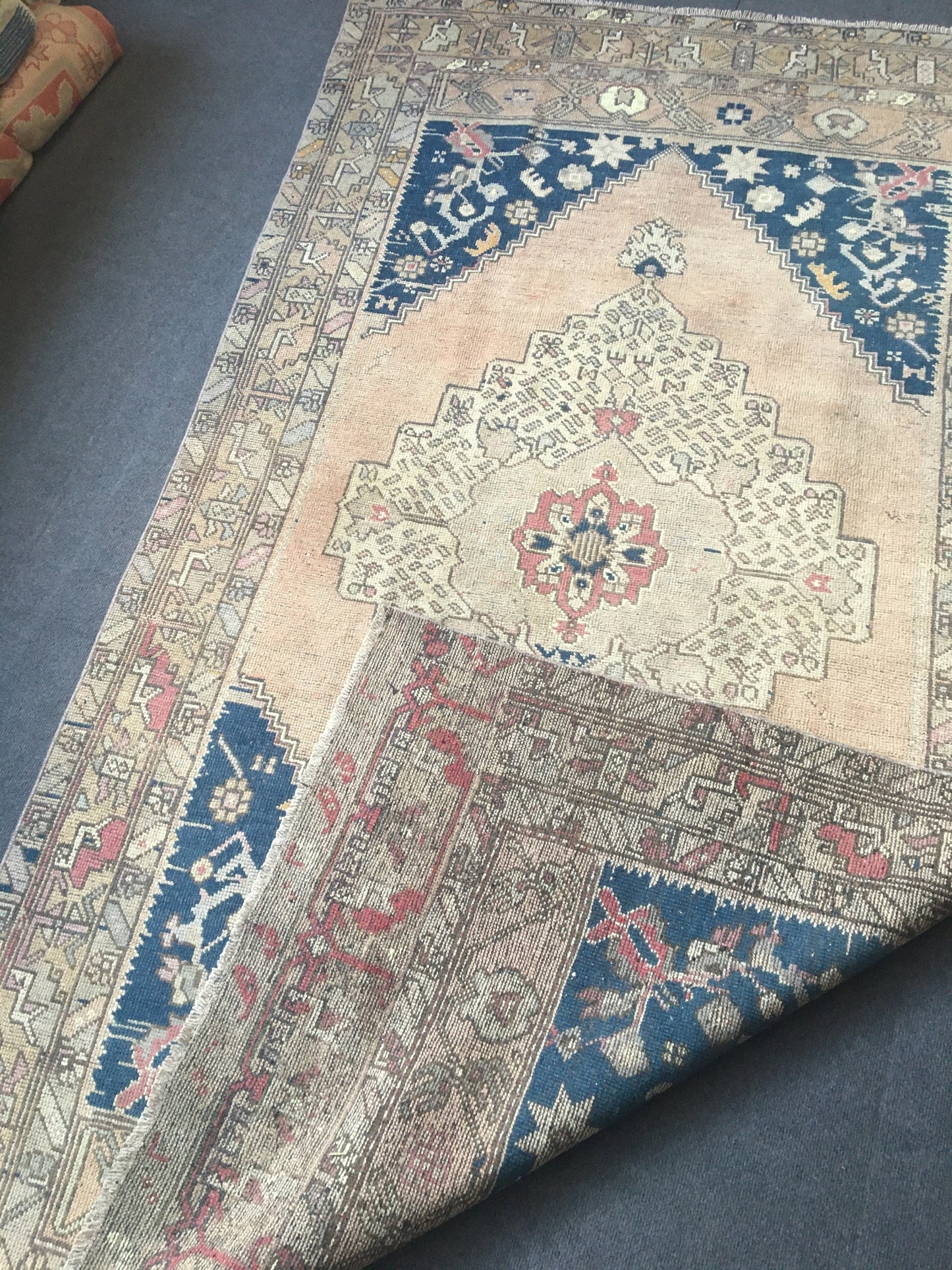 4.5x8 feet handmade area rug, vintage turkish muted rug, bohemian antique blue rug, persian motif kitchen floor rug, bedroom rug,hallway rug