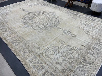 Muted Vintage rug, Muted Persian 7.5 x 11.5 Rug, turkish Rug, Oushak rug, Antique Rug, Distressed Handmade Rug, Hand Knotted wool Rug,