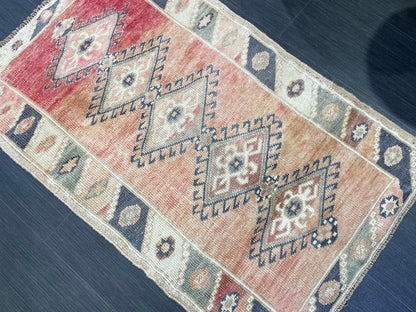 Blue Vintage Rug 2.6 x 4.2 Rug  Oushak Rug, Wool Oriental Rug Hand Made Rug Persian Rug, Vintage Turkish Rug Hand Knotted Wool Rug