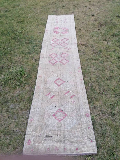Vintage turkish runner rug 2'7x12'8 hallway runner rug, vintage runner rug turkish hand made wool rug, kitchen rug, hallway runner rug,