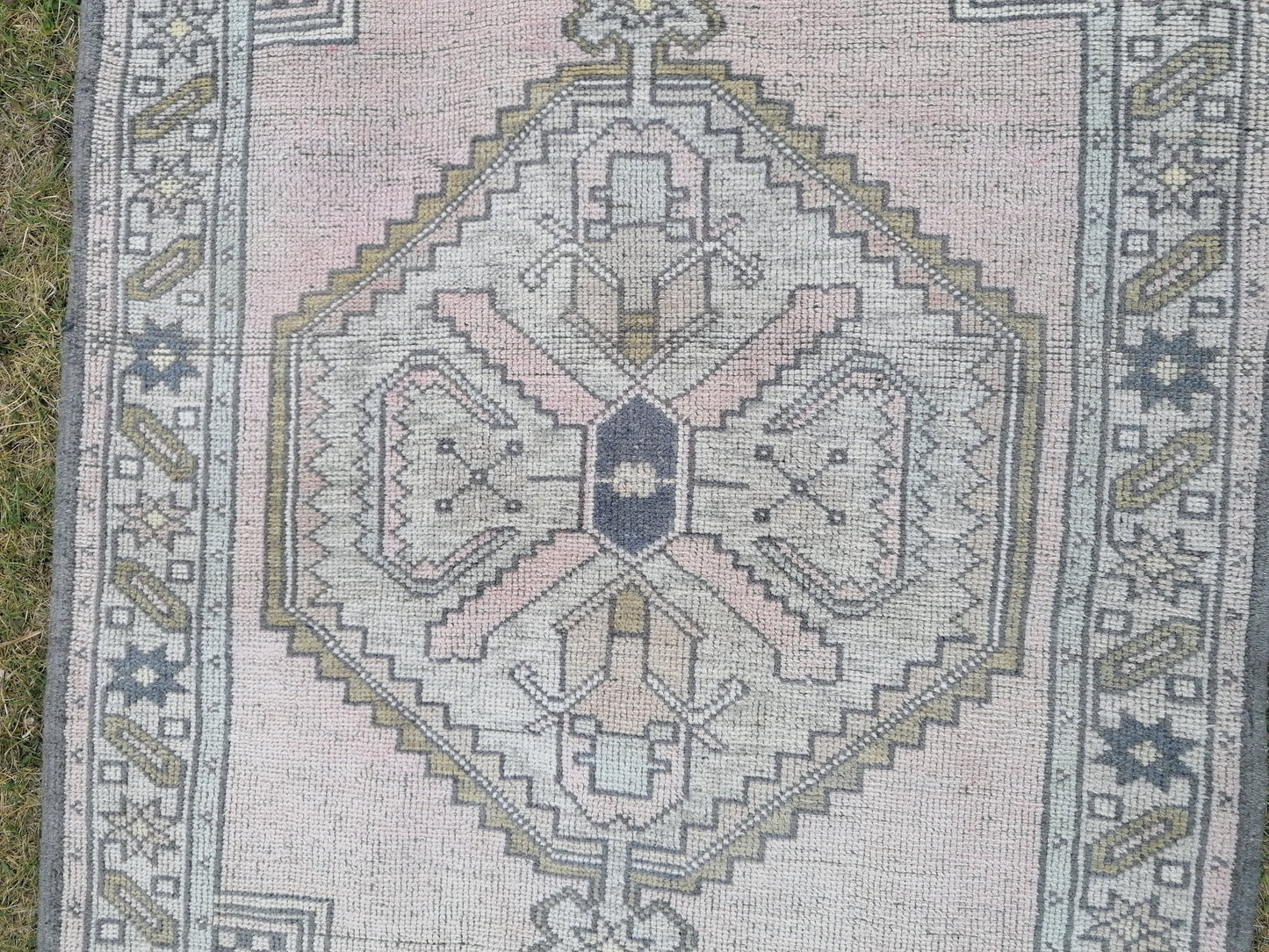 Turkish rug,oushak rug,vintage pastel rug, hand made wool rug 3'6x6'2ft