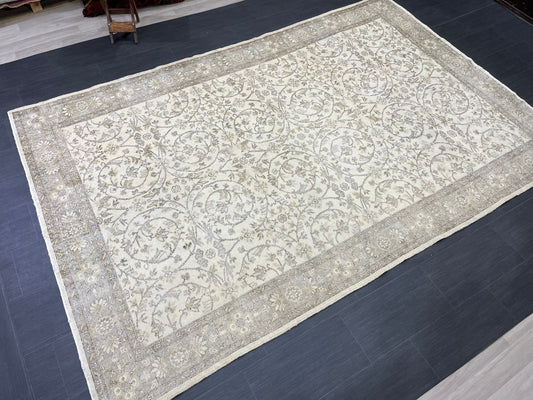 Vintage Rug 6.4 x 9.8 Handmade Oushak Rug Farmhouse Rug Wool Pile Rug Rustic Rug Wool Bohemian Rug Vintage Turkish Rug Natural Rug Muted Rug