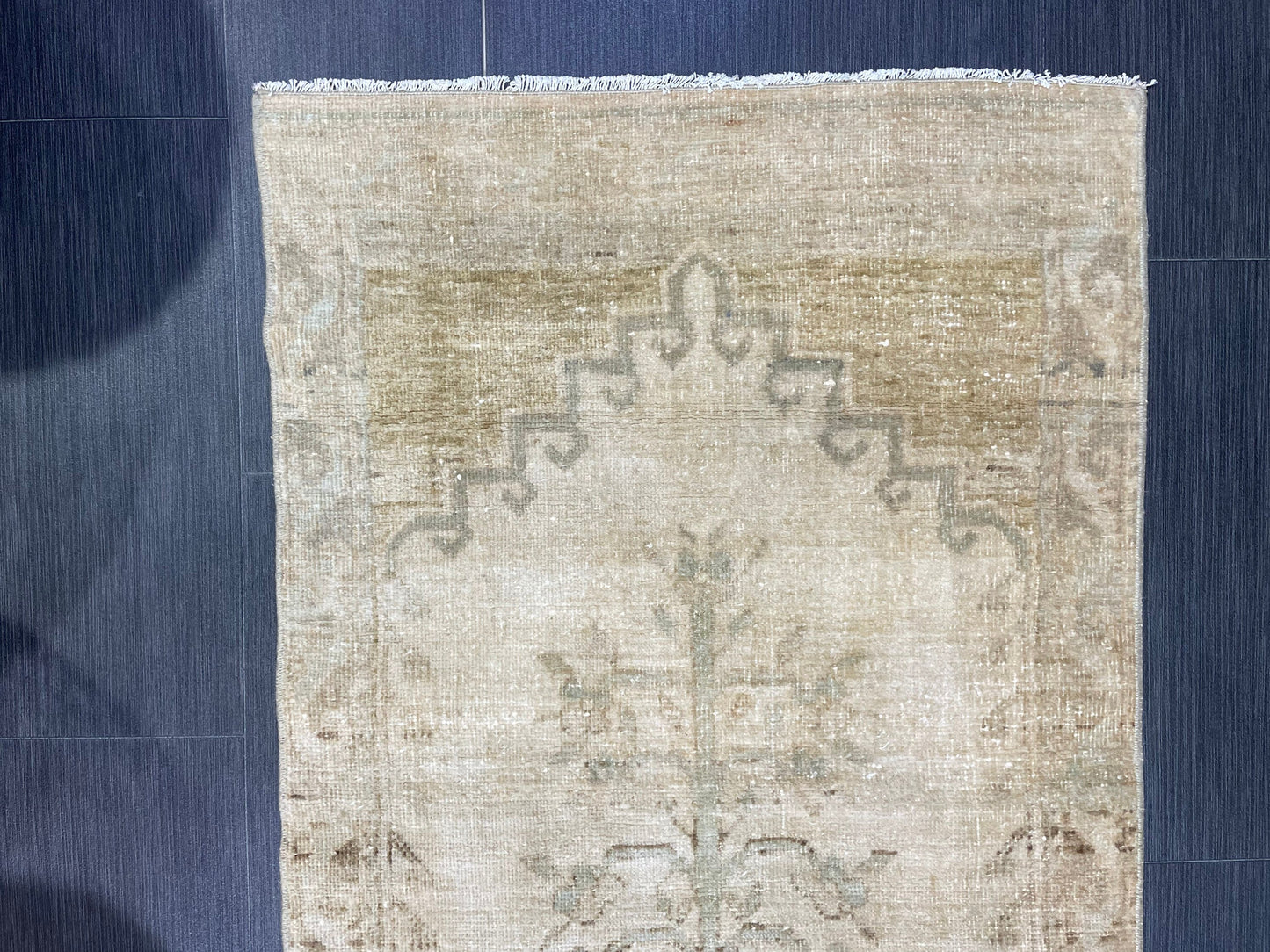 Vintage Rug, TURKISH 2.4 x 4 Rug, Vintage Hand Knotted Rug, Oushak Rug Persian Rug Oriental Rug,Vintage Muted Floral Rug