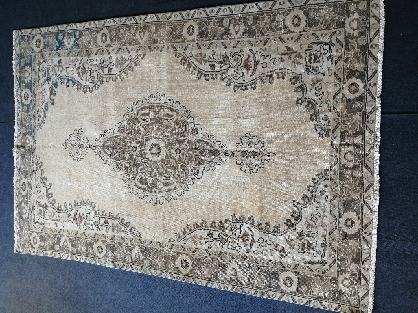 5.3 x 8 TURKISH Muted Rug Vintage  Rug Vintage Persian Rug Wool Oushak Rug Hand Made Rugs Vintage Turkish Rug