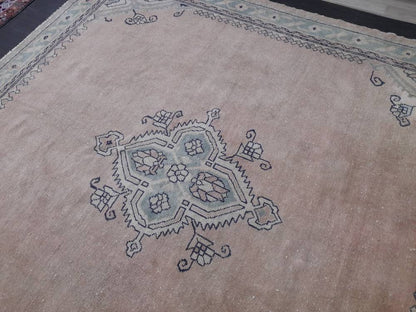 SQUARE RUG Antique 9.5 x 9.5 Rug TURKISH Oushak Rug Vintage Rug Wool Antique Rug Hand Made Rug Vintage Oriental Rug Natural Wool and Dye