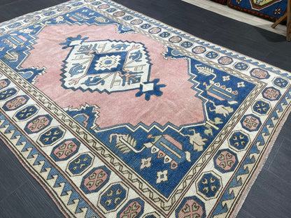 Wool Vintage Rug Handmade 5.3 x 7.5 Rug, Oushak Rug, Turkish Rug, Farmhouse Rug Vintage Rug, Wool rug Oriental Rug Blue and Pink Rug