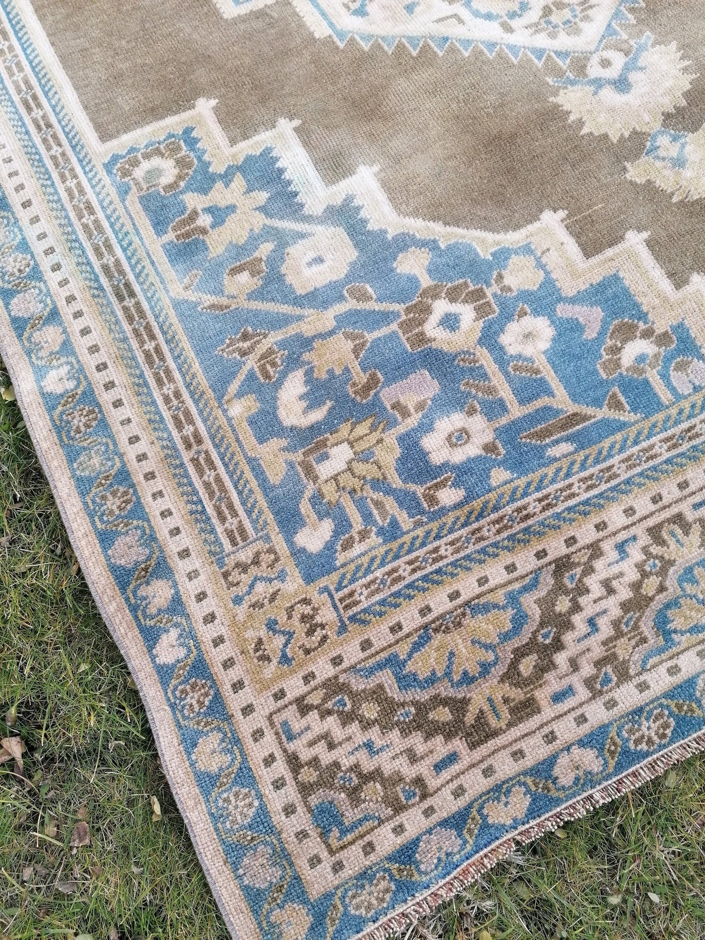 Vintage turkish rug 8'8x4'9 blue anatolian wool rug, are oushak rug, kitchen rug,room rug, unique hand made bohemian rug