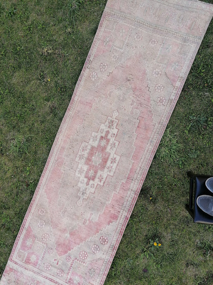 Handmade wool runner rug 2'11x9'9 vintage runner rug, turkish wool runner rug,hallway runner, kitchen runner rug, bohemian rug