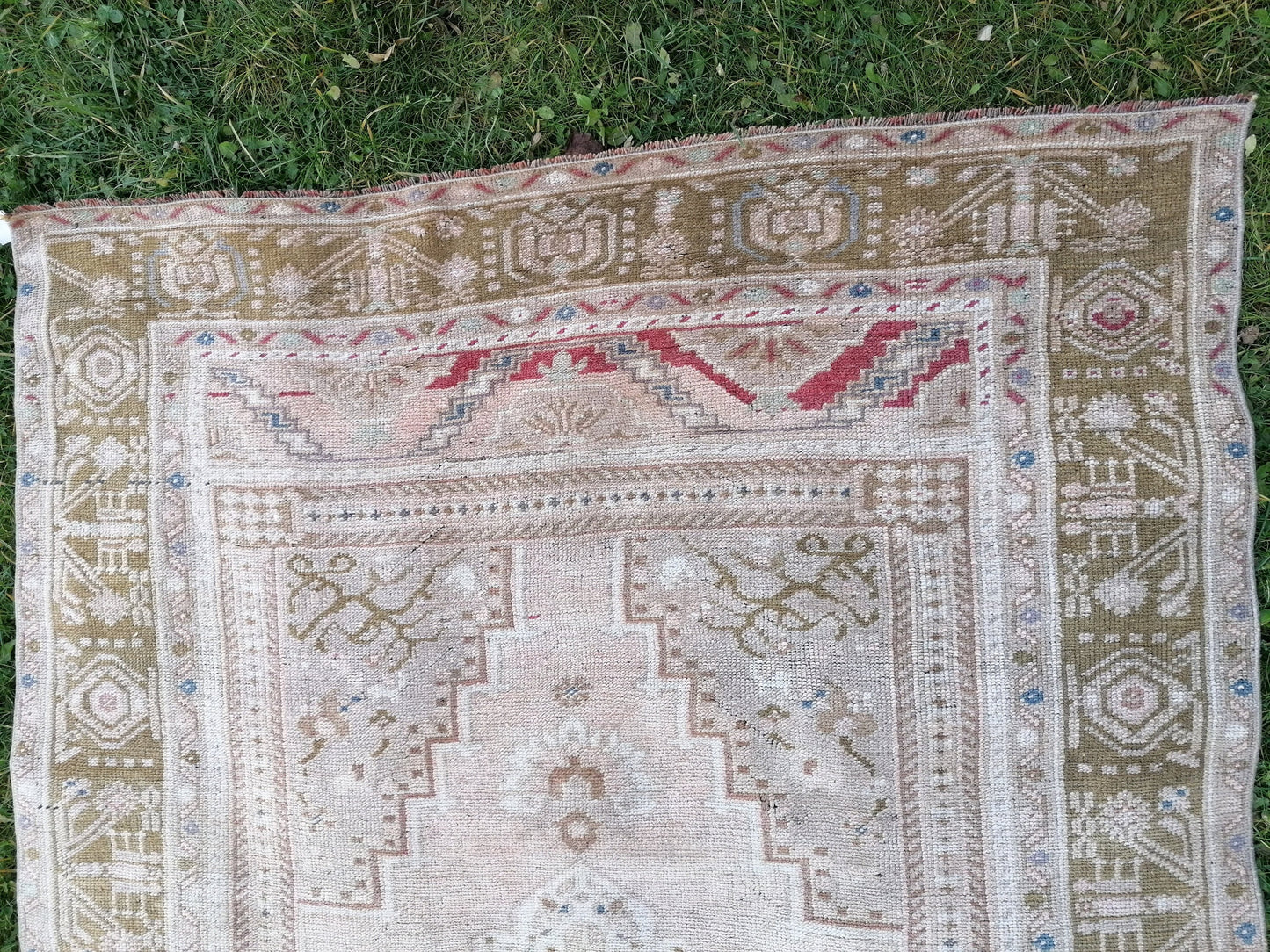 Oushak turkish rug, vintage turkish rug,oushak vintage rug,vintage rug,kitchen rug, vintage anatolian rug,unique hand made bohemian 8'4x4'9