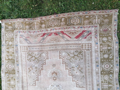Oushak turkish rug, vintage turkish rug,oushak vintage rug,vintage rug,kitchen rug, vintage anatolian rug,unique hand made bohemian 8'4x4'9