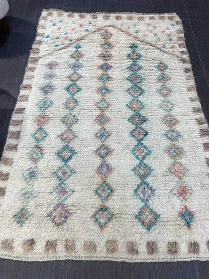 Antique Wool Rug, Vintage Shaggy 3.5 x 5.4 Rug, High Wool Pile Rug,  Plush Rug, Handmade Rug, Hand Knotted Rug, Turkish Rug, Nomad Rug, Rear