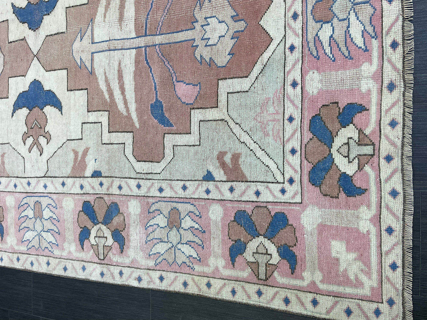 Vintage Rug 5.2 x 7.6 HANDMADE Rug Vintage Turkish Rugs Oushak Rug Pink Rug, Turkish Oushak Rug, Vintage Hand Knotted Rug, Wool Rug