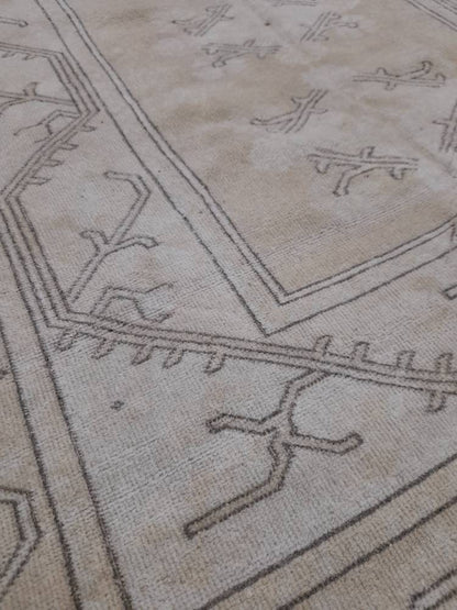 Muted Vintage RUG 5.2 x 8.3 Turkish Rug Antique Rug