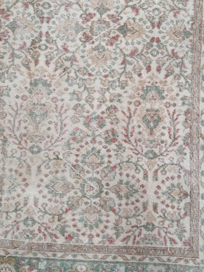 6 x 9.7 feet Large turkish rug, vintage rug, oushak rug, wool vintage rug anatolian rug,unique handmade rug