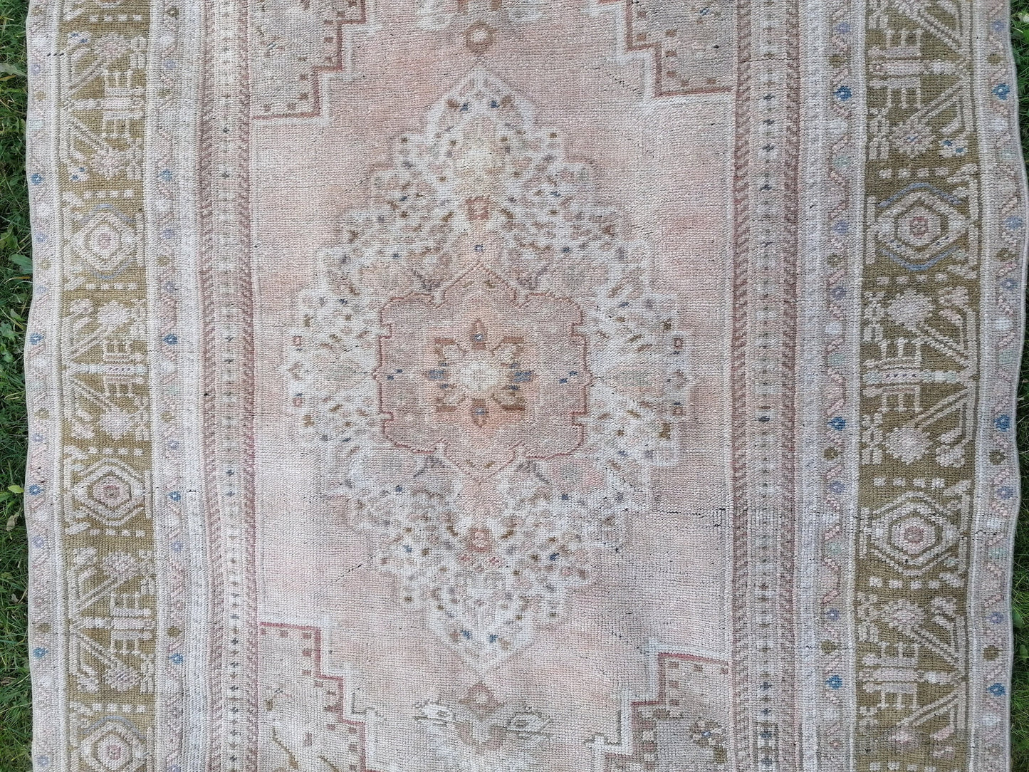 Oushak turkish rug, vintage turkish rug,oushak vintage rug,vintage rug,kitchen rug, vintage anatolian rug,unique hand made bohemian 8'4x4'9