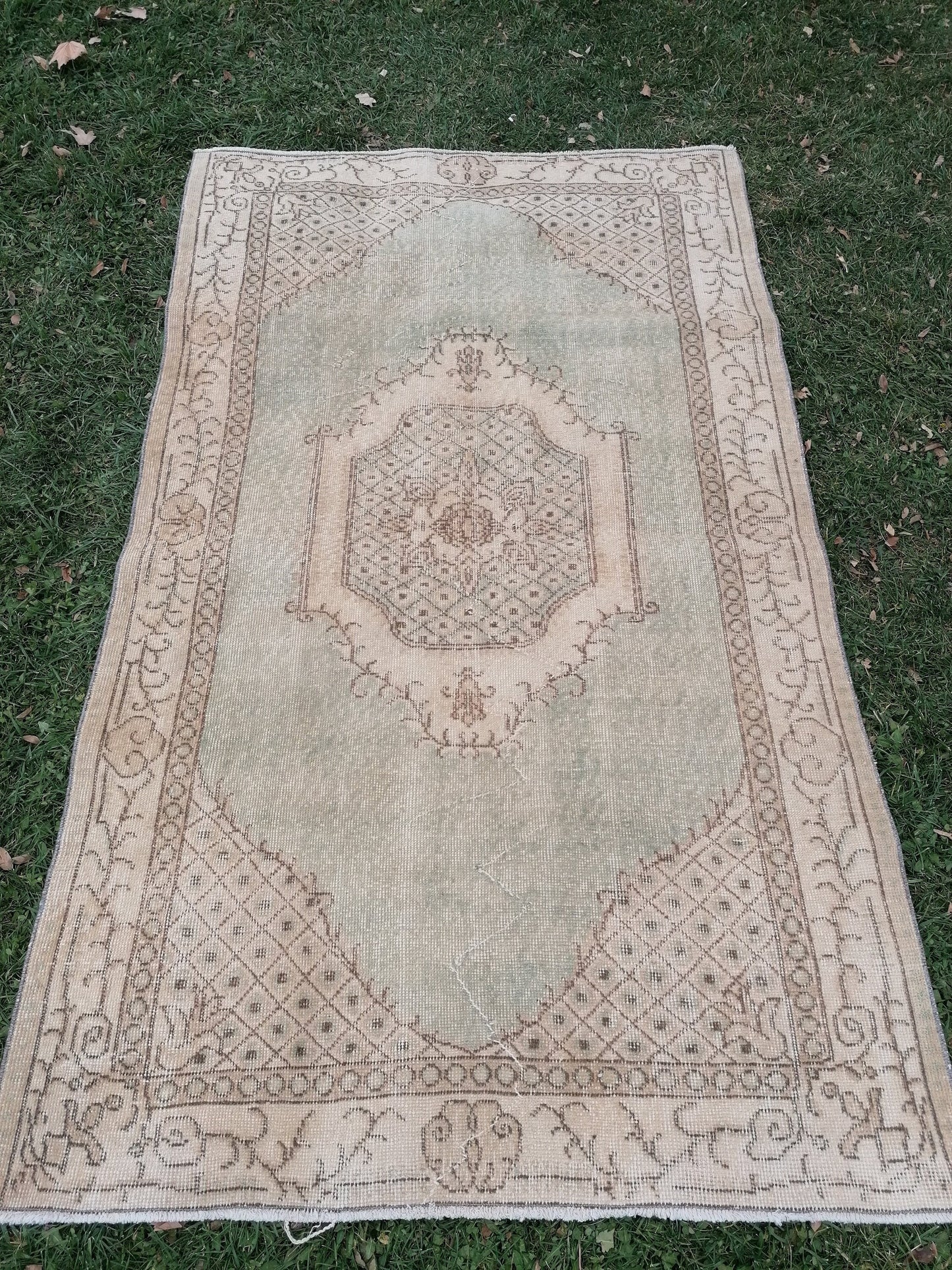 4 x 6.5 Turkısh rug green vıntage rug, vıntage turkish rug, handmade rug, distressed wool rug