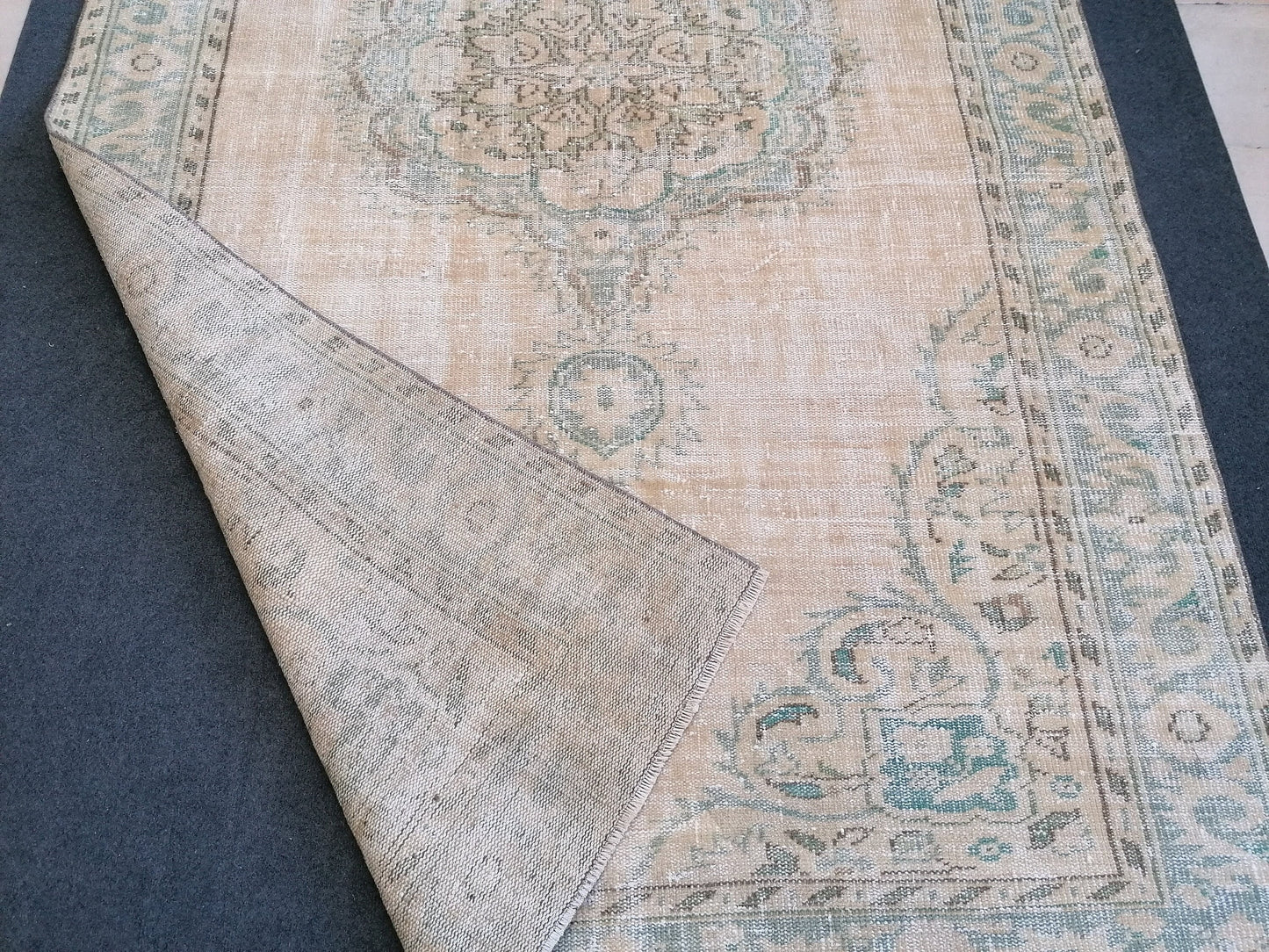 6x10 feet large vintage rug, rustic oushak rug, distressed turkish handmade rugs, living room area rug, vintage oversize rug