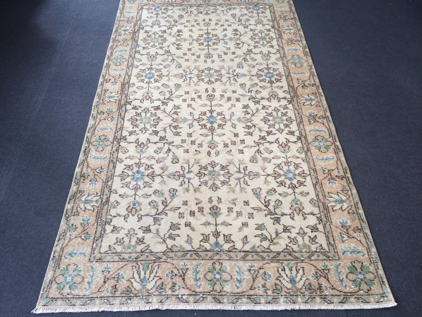 Floral Oushak Rug Bohemian Rug Turkish Rug Vintage Rug