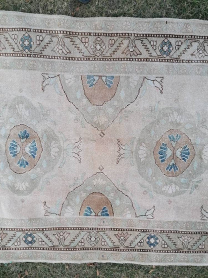 Runner rug,vintage oushak runner 4'7x10'8 neatural hallway runner,vintage runner rug