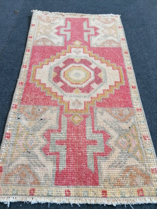 Turkish small rug,vintage small rug,vintage oushak rug,unique hand made rug 2'11x1'6 feet kitchen rug,bohemian rug,traditional turkish decor