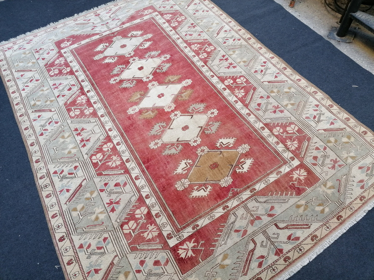 9'5x7'11 oushak turkish rug, vintage turkish rug,oushak vintage rug,vintage rug,kitchen rug,vintage anatolian rug,unique hand made bohemian