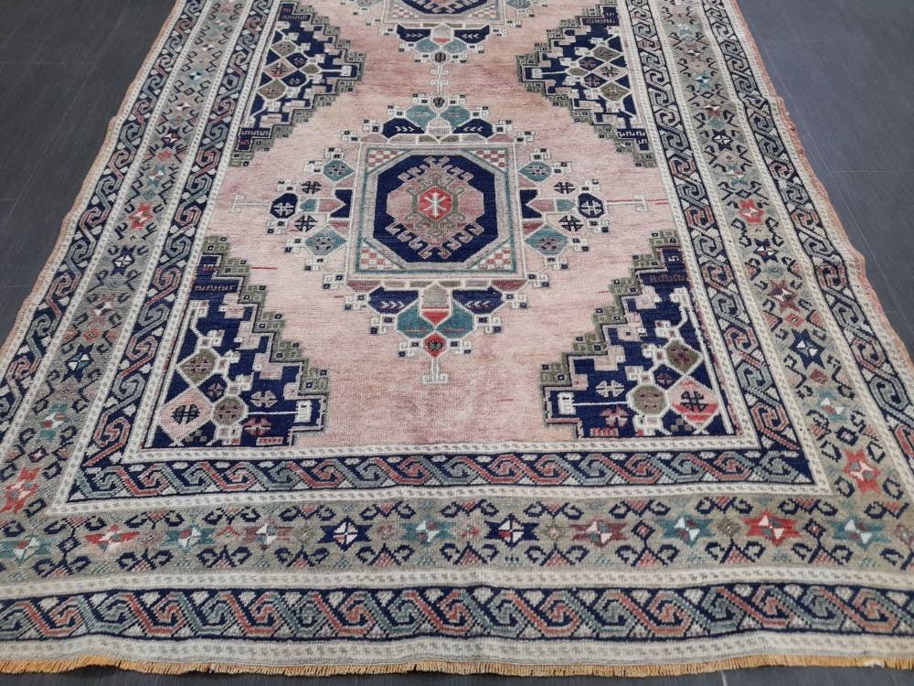 Vintage rug Medium Wool Pile 5 x 11.3 Turkish Rug, Oushak Rug, Quality Wool Rug Hand Knotted Rug , Oriental Rug Fine Knotted rug