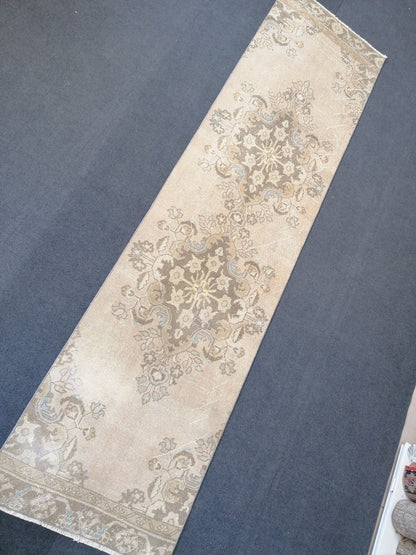 10'5x2'8 oushak runner rug , turkish runner rug, vintage turkish runner rug, oushak vintage runner rug, vintage rug, kitchen runner rug