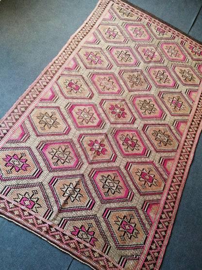 9 x 5.6 Flatwoven with Embroidery Rug TURKISH HAND MADE Rugs   Vintage Turkish Rugs   Oushak Rug  Vintage Oushak Rug, Wool Rug